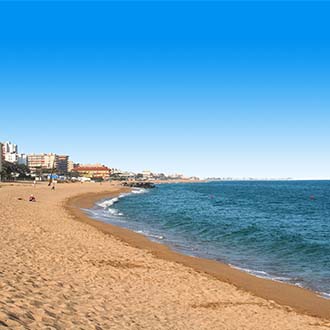 Strand en zee in Santa Susanna, Spanje